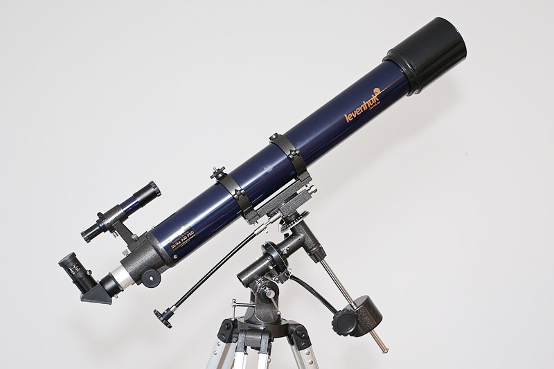 Подзорная труба для наблюдения купить. Levenhuk Strike 900 Pro. Levenhuk Strike 90 Plus. Телескоп Левенгук рефрактор. Левенгук телескоп 90.