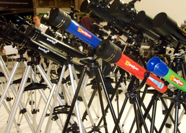 Телескопы Levenhuk на выставке Consumer Electronics & Photo Expo – 2015